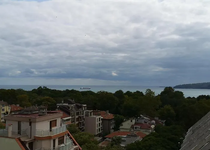 Апартамент Sea View